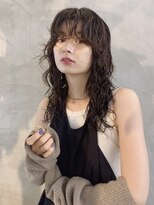 ヒュージ 三軒茶屋(huge)&nbsp;ウルフパーマ/くるくるパーマ/スパイラルパーマ/ダークアッシュ