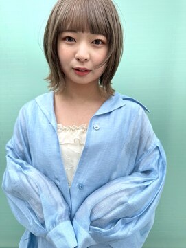 シー(cie) ミルクグレージュ