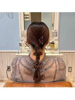 ネオリーブ シュシュ 神保町店(Neolive susu) タイト編みおろし