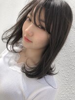 メル&nbsp;ワンカールセミロング