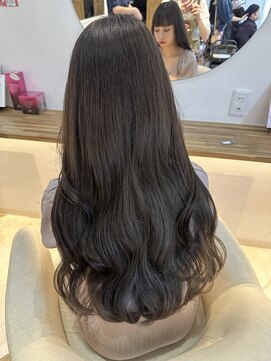 ラビス 池袋(Lovis) ワンレン/ネビージュ/エクステ/インナーカラー/韓国/池袋