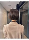 スモーキーグレージュ/ワンカラー/ボブ