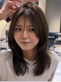 韓国レイヤーカットニュアンスレイヤーオリーブカラー/岸本