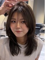 ジアン テラス(GIEN TERRASSE)&nbsp;韓国レイヤーカットニュアンスレイヤーオリーブカラー/岸本