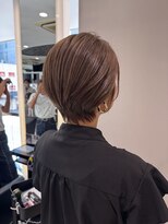 【藤岡】丸みシルエットの大人ショート