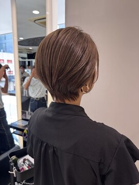 エアー 銀座タワー(AIR) 【藤岡】丸みシルエットの大人ショート