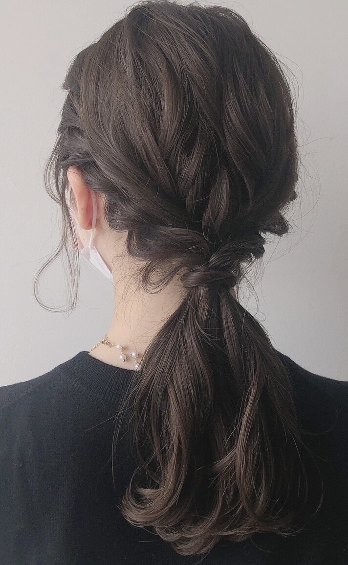 2025年秋】ローポニーテールの髪型・ヘアアレンジ｜人気順