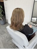 黒髪スタートのベージュ