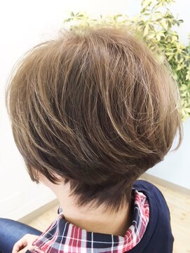 ヴァニラ(Vanilla) ショート＃アッシュ＃ナチュラル