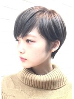 シータ(sheta)&nbsp;【sheta/三畑賢人】大人かわいい小顔ブルーグレージュショート◎