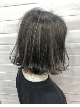 キラ 渋谷(KILLA) 切りっぱなしボブ外ハネブルージュヴェールウェーブ｜KILLA北間