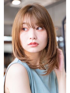 ケイト(kate) 【kate 】大宮  内巻きミディアム×シアベージュ