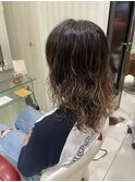 個性的ウェーブのスタイル
