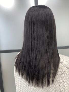 トッカ 河原町店(tocca) ☆大人女子の透明感のある暗髪☆