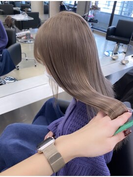 ペレ 栄店(PELE) グレージュ