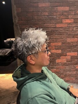 アジトフォーメン(Ajito for men) 短髪ツイストスパイラルパーマ