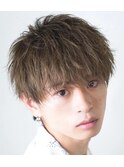 ツーブロック束感流行センターパート