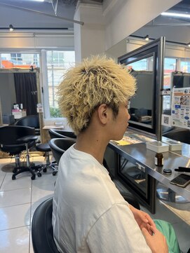 アイズ 海老名(AIZU) スパイキーショート　ザクザクショート　ボックスショート