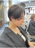 ショートボブパーマ20代30代40代イヤリングカラー大人可愛い