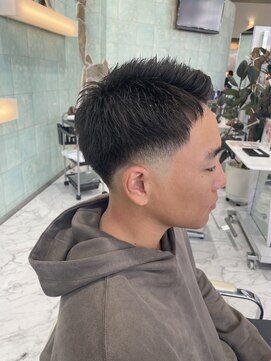 ハーツヘアーズ 五日市店(HEARTS hair's) アップバング×スキンフェード