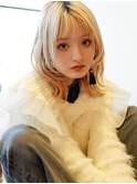 レイヤーくびれカット×ブロンドベージュ