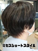 ヘアークリアー 春日部 大人可愛いミセスショートスタイル/首元スッキリ/30代40代50代
