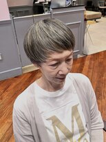ビュートリアム 梅田(BEAUTRIUM)&nbsp;丸み/ショート/白髪ぼかし/ハイライト/40代/50代/60代