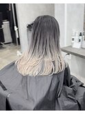 白黒バレイヤージュ