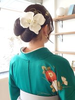 マリィズ 西院(Marry's) 袴シニヨンアレンジ