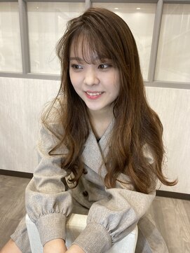 ヘアサロンアンドカフェ エイチプラス(H plus) ゆるふわロング