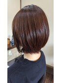 前下がり軽めボブ