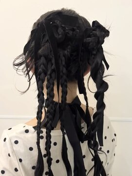キアラ(Kchiara) ヘアセット ツイン リボンアレンジ