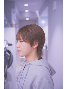 プリアバイポプルス 渋谷(pria by popls) メンズ韓国ヘア/ダウンパーマ/シースルーウルフ/髪質改善