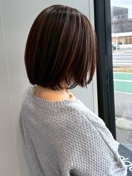 ノッポサン(Noppo3) グレージュ ナチュラルハイライト ブリーチ ミディアム 艶カラー