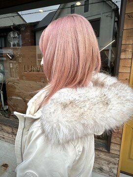 ルーナヘアー(LUNA hair) ミディアムレイヤー ピンクベージュ