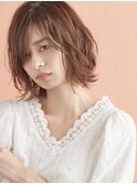 オトナおしゃれな脱力ショートミニマムボブ