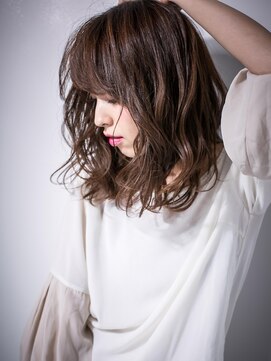 カバーヘア ブリス 上尾西口店(COVER HAIR bliss) *bliss上尾*ルーズなスパイラルカールグラマラス小顔セミディw