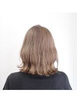 デコヘアーフラッペ(DECO HAIR frappe) ダブルカラーでミルクティーベージュ