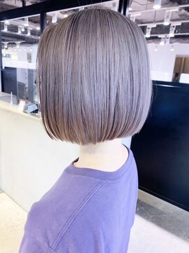 アイティー バイ アルバム 中野店(IT by ALBUM) シルバーボブ_テラコッタくすみブルーミニウルフ_ba350241