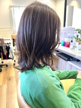 ナトゥーラ 一宮(NATURA) セミロング☆ウルフスタイル