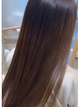 アリゲート ダイカンヤマ(Ari gate daikanyama) [Arigate中村コースケ]最高の艶感　髪質改善　代官山