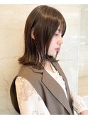 【切りっぱなしボブ】ミディアムヘア/20代/30代