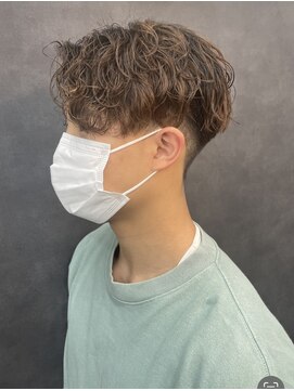 フレーム 博多店(FRAME) 波打パーマツイストスパイラルセンターパート【福岡/博多】