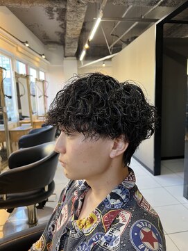 アイズ 海老名(AIZU) 波巻きスパイラルパーマ　波巻きパーマ　メンズパーマ