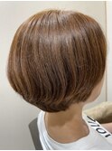 ミルクティーアッシュカラーで愛されショート