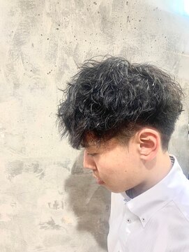 カーニー 錦糸町(kearny) ダークアッシュ/韓国マッシュ/ニュアンスパーマ[錦糸町駅/men's]