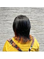 ビスイル 秋葉原店(Vis ill) インナーカラー艶髪アッシュブラック大人美人