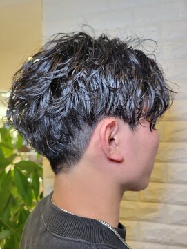 松本平太郎美容室 国立店 ツーブロックツイストスパイラル/30代40代50代60代