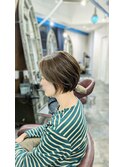 ショート／ハイライト／マットグレージュ