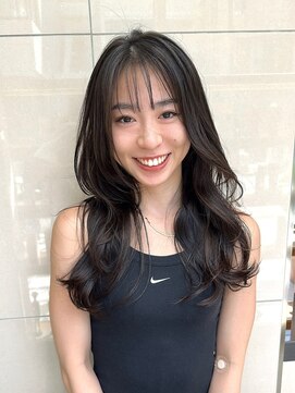 ピークアブー ワン(PEEK-A-BOO ONE) 海外風レイヤー#レイヤーカット#ハイレイヤーカット